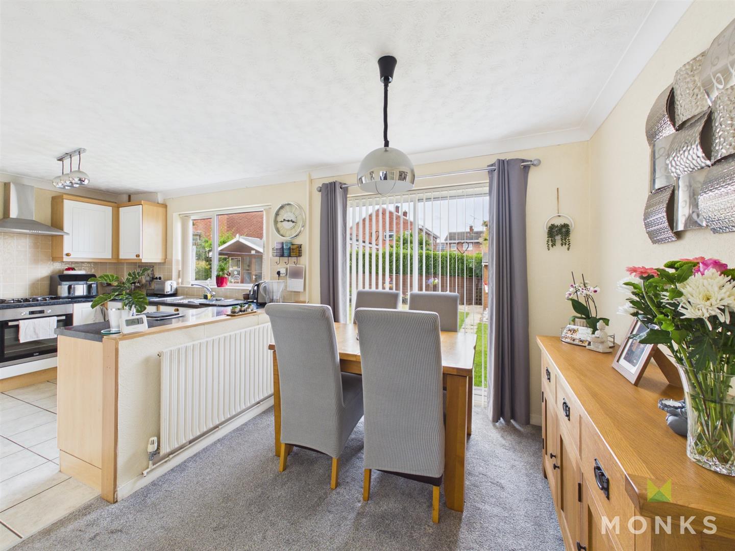 10 Ashfields Road, Shrewsbury, SY1 3SB For Sale